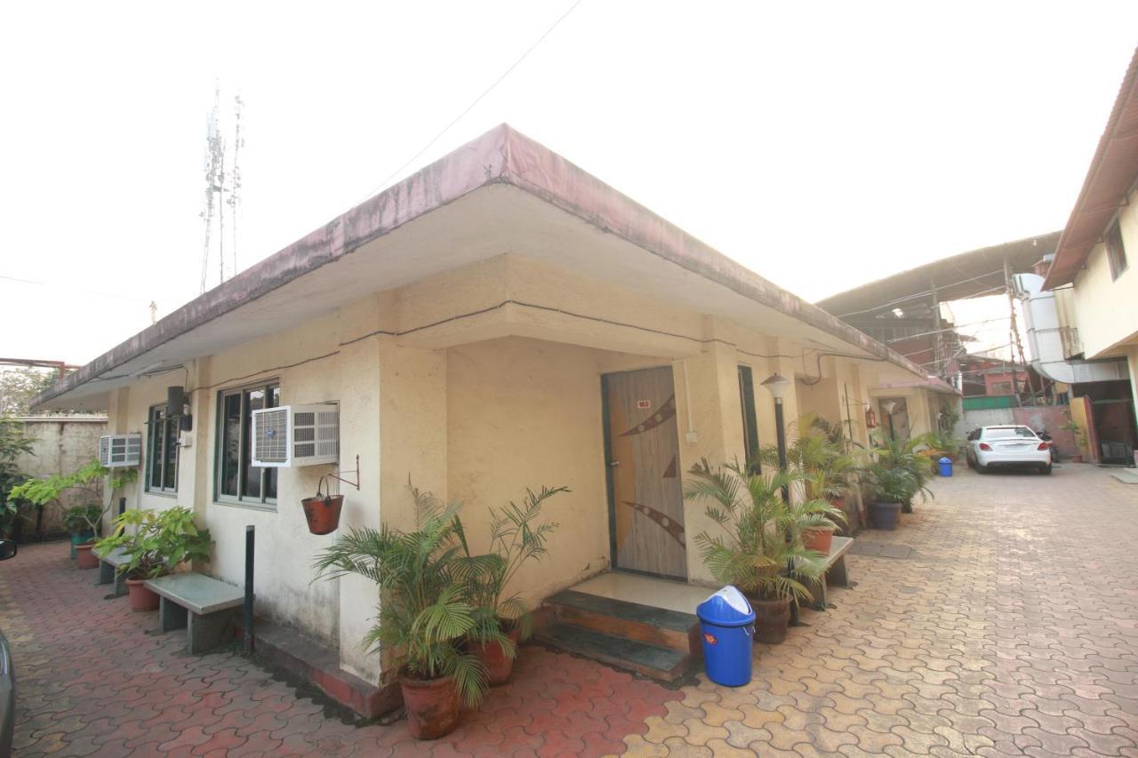 Hotel Nest Inn Residency Bhiwandi Esterno foto