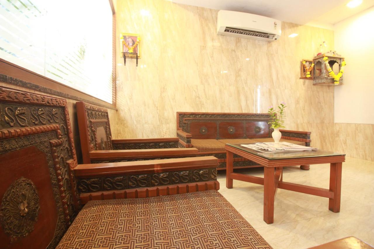Hotel Nest Inn Residency Bhiwandi Esterno foto